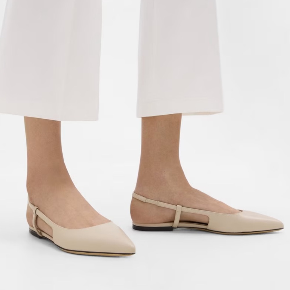 NWOT Theory Slingback Flat In Leather / Light Nude